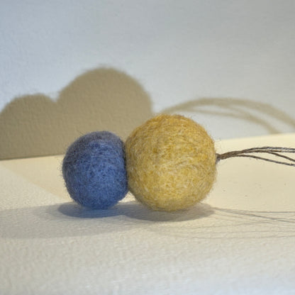 Natural wool handmade ball toy for pets „Mouse“