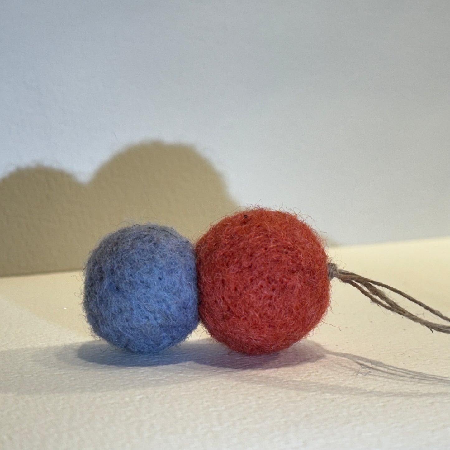 Natural wool handmade ball toy for pets „Mouse“