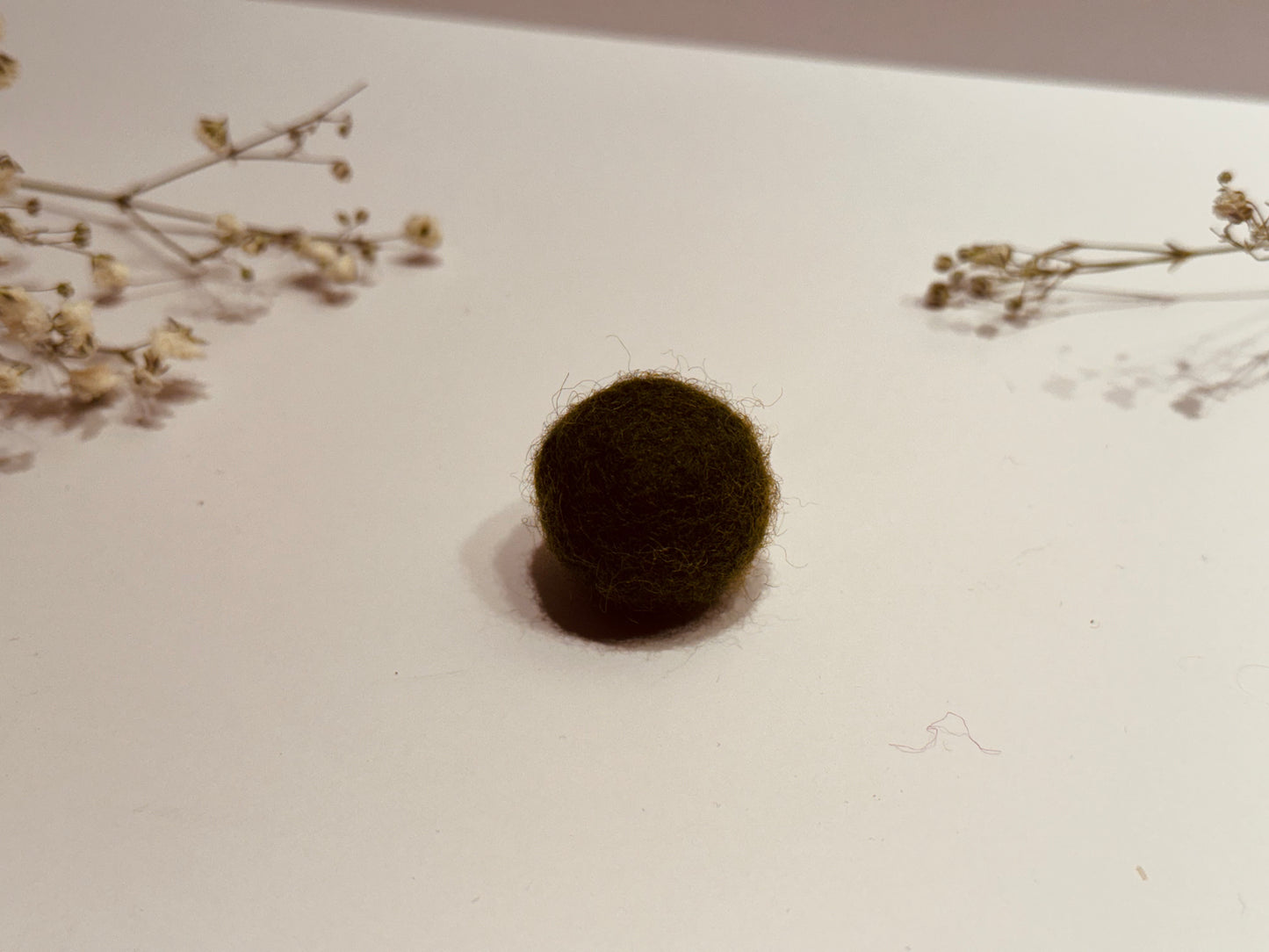 100% natural wool handmade ball toy