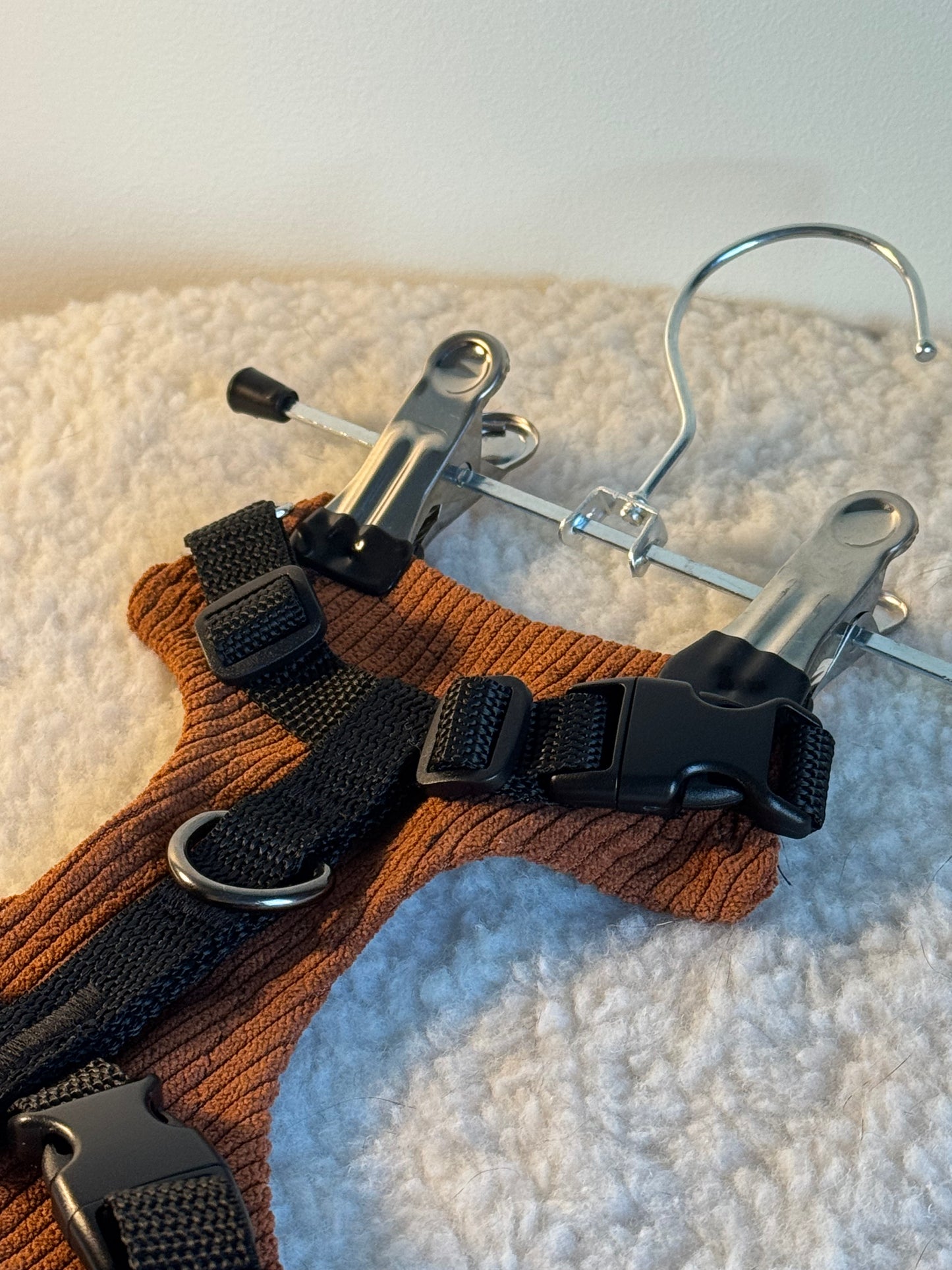 Adjustable handmade cat harness + a course on how to train your cat walk on a leash FOR FREE