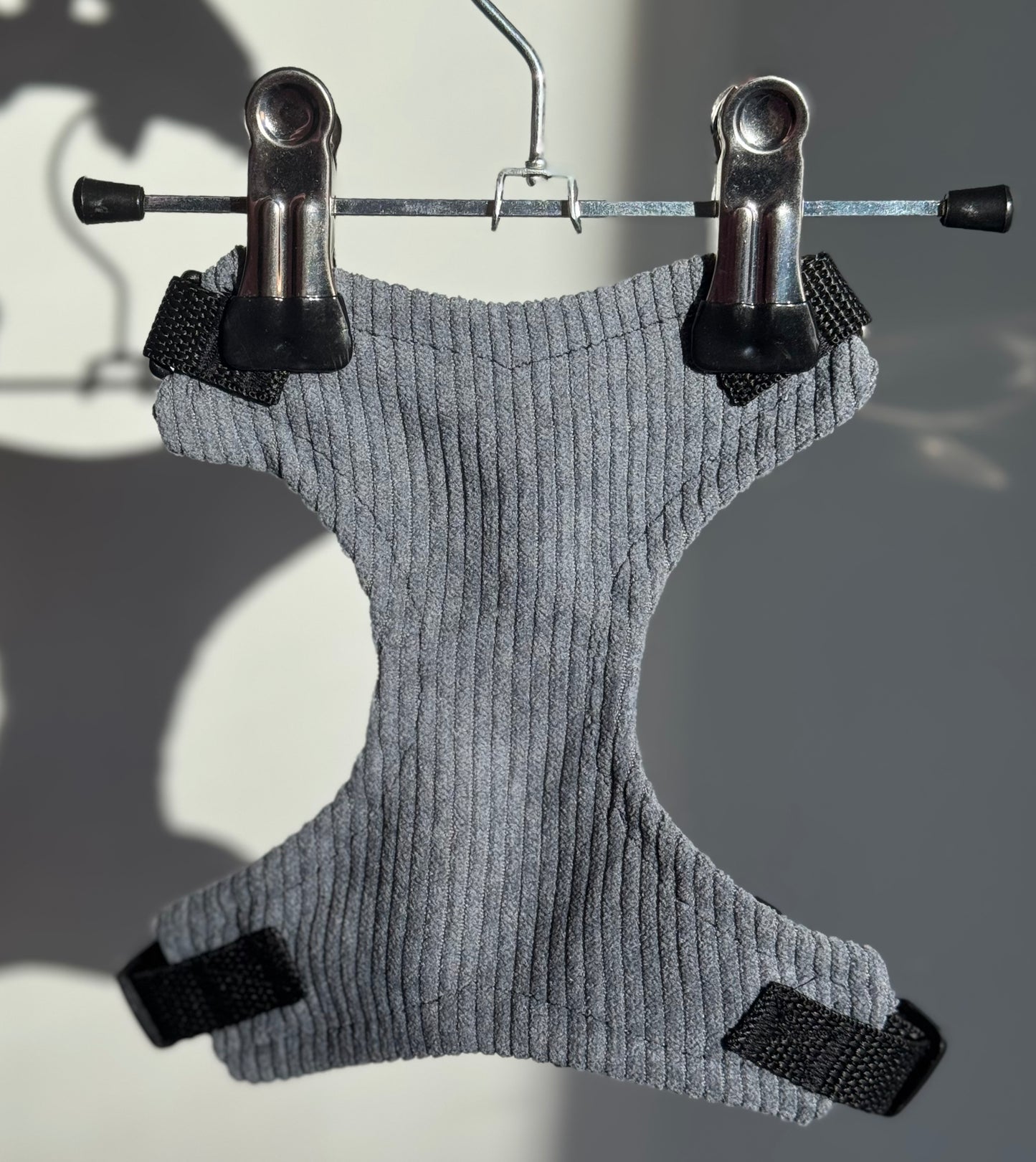 Adjustable handmade cat harness + a course on how to train your cat walk on a leash FOR FREE